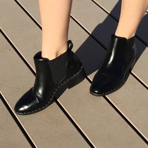 Black studded Chelsea boot